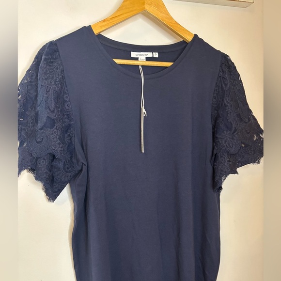 NWT Chicos tiered embroidered sleeve tee navy size 2 - Picture 6 of 7